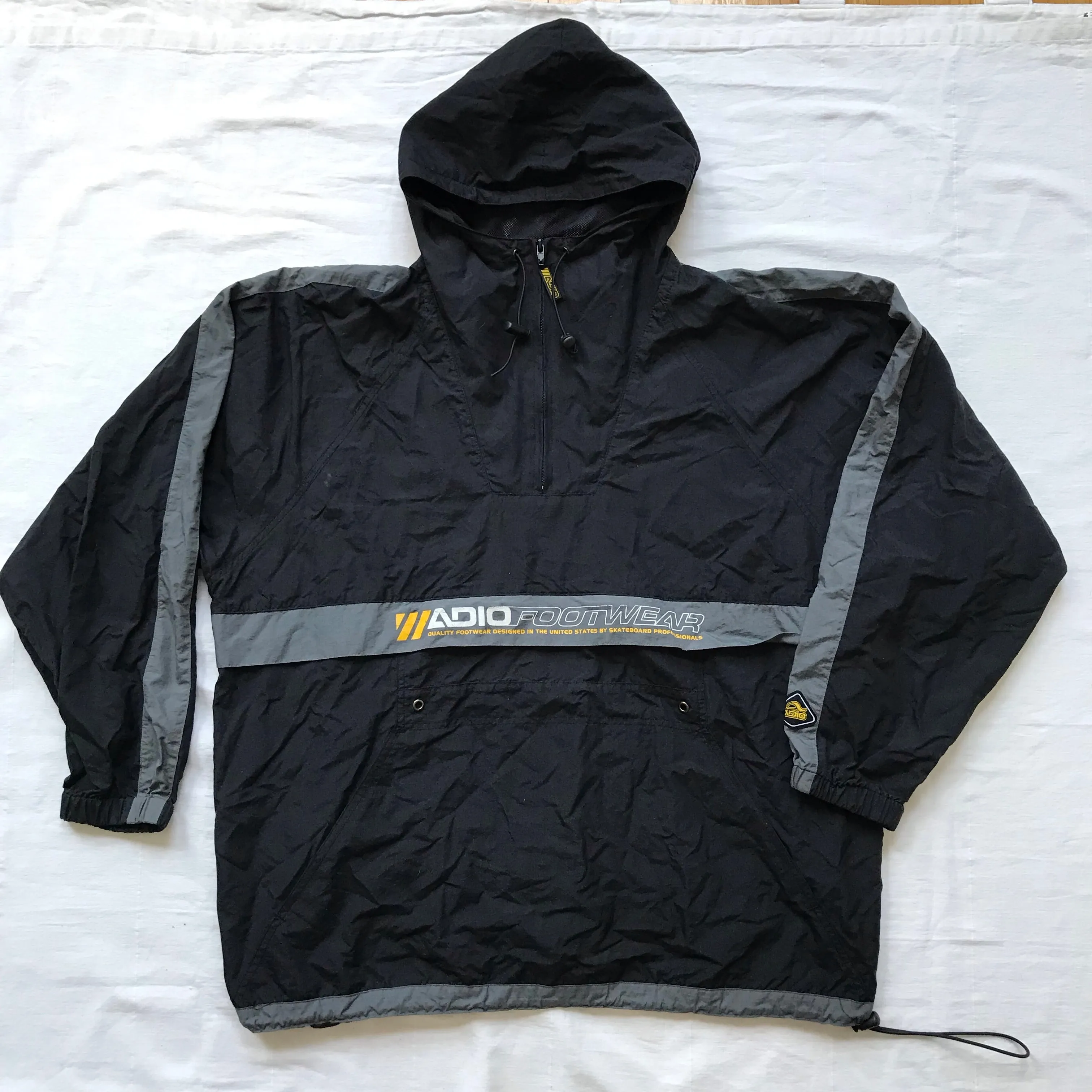 90s Adio footwear windbreaker XL