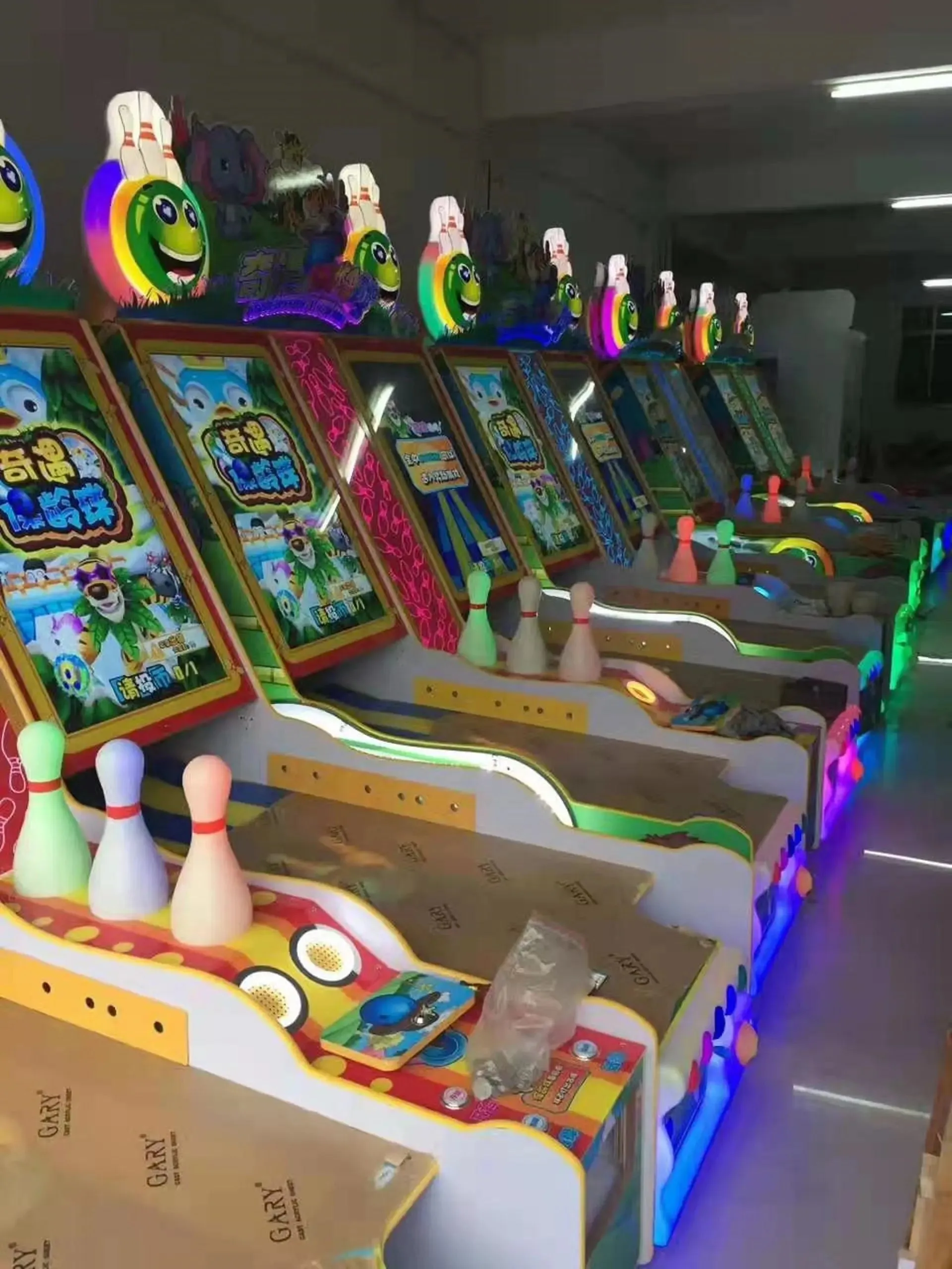 Adventure Bowling sport arcade game machine Hot-sale Entertainment Lottery Redemption games