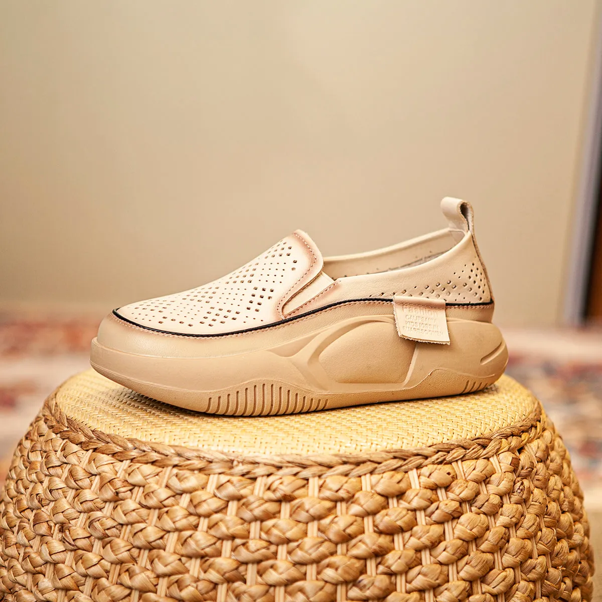 High Elasticity Soft Sole Breathable Casual Shoes