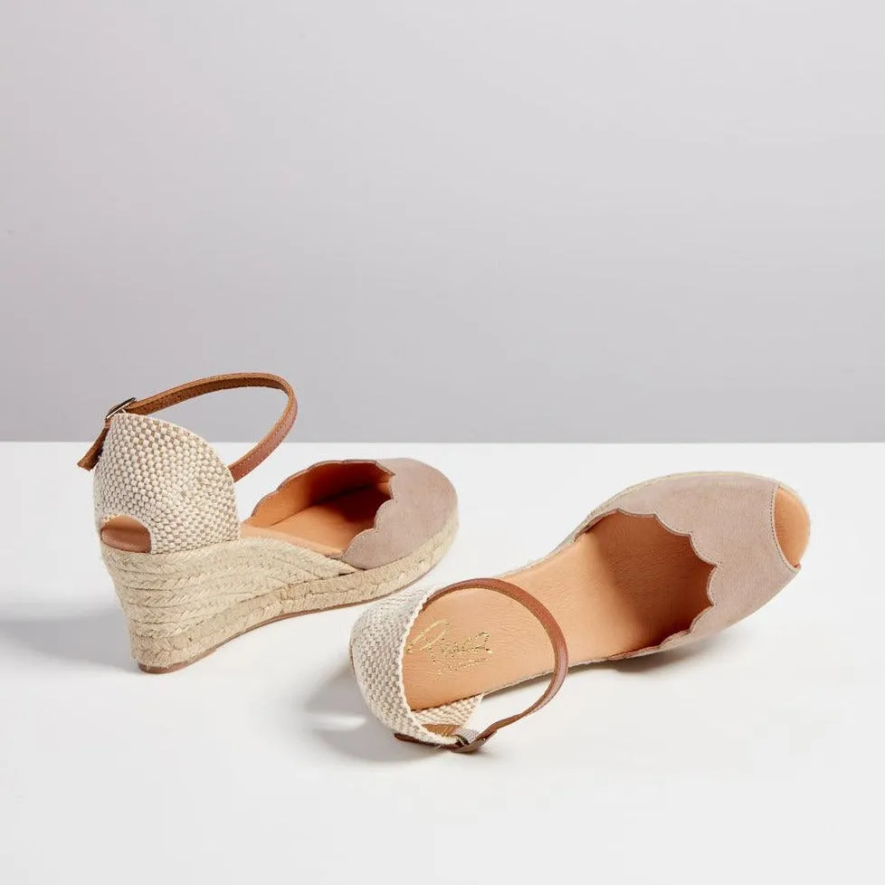 Pinaz Beige Suede Scallop Espadrille