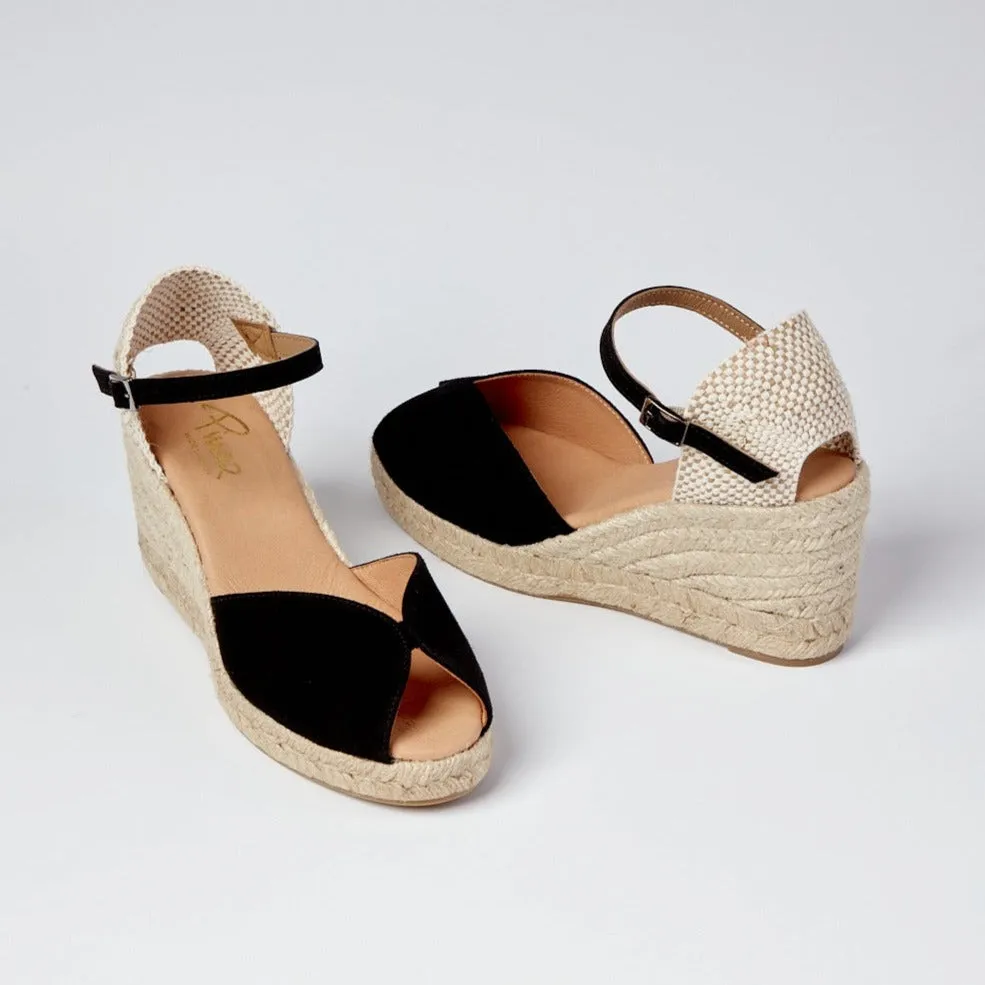Pinaz Bibi Black Espadrille wedge