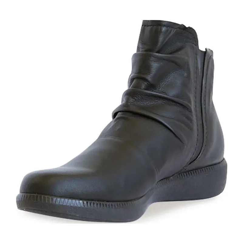 Scout Black Leather Ankle Boots