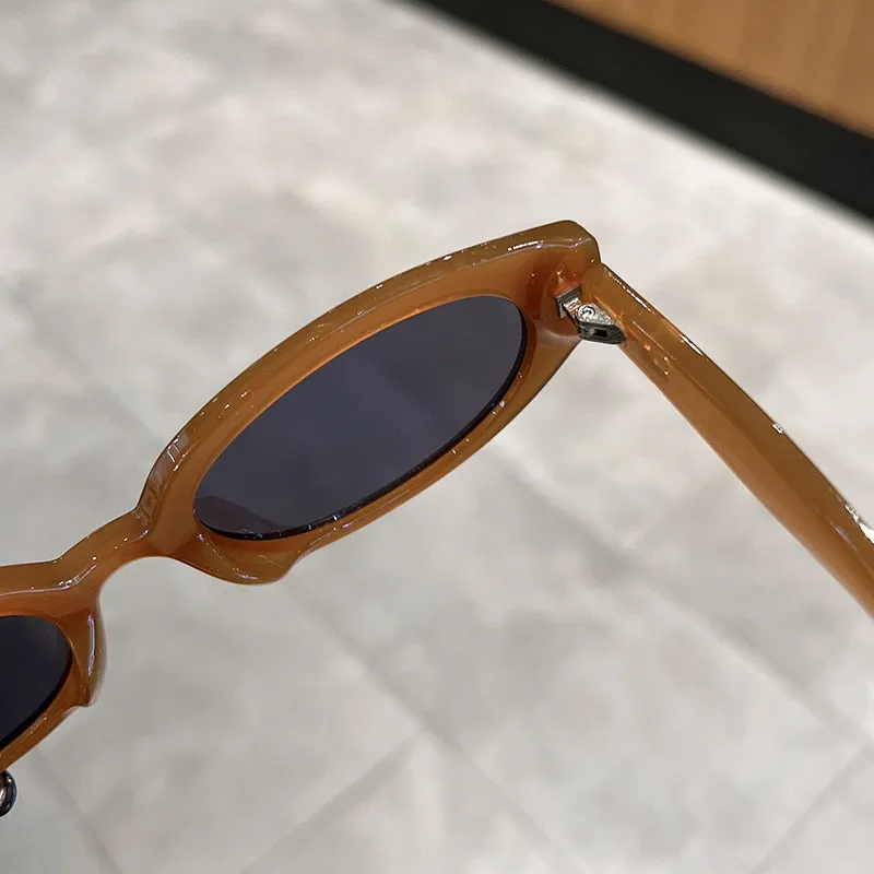 Unisex Designer Fashion Retro Vintage Oval Gradient Eyewear Sunglasses