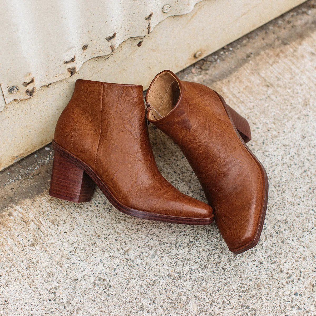 Velta Ankle Boot
