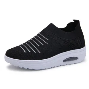 Women's Mesh Cushioned Slip On Platform Casual Flying Woven Shoes